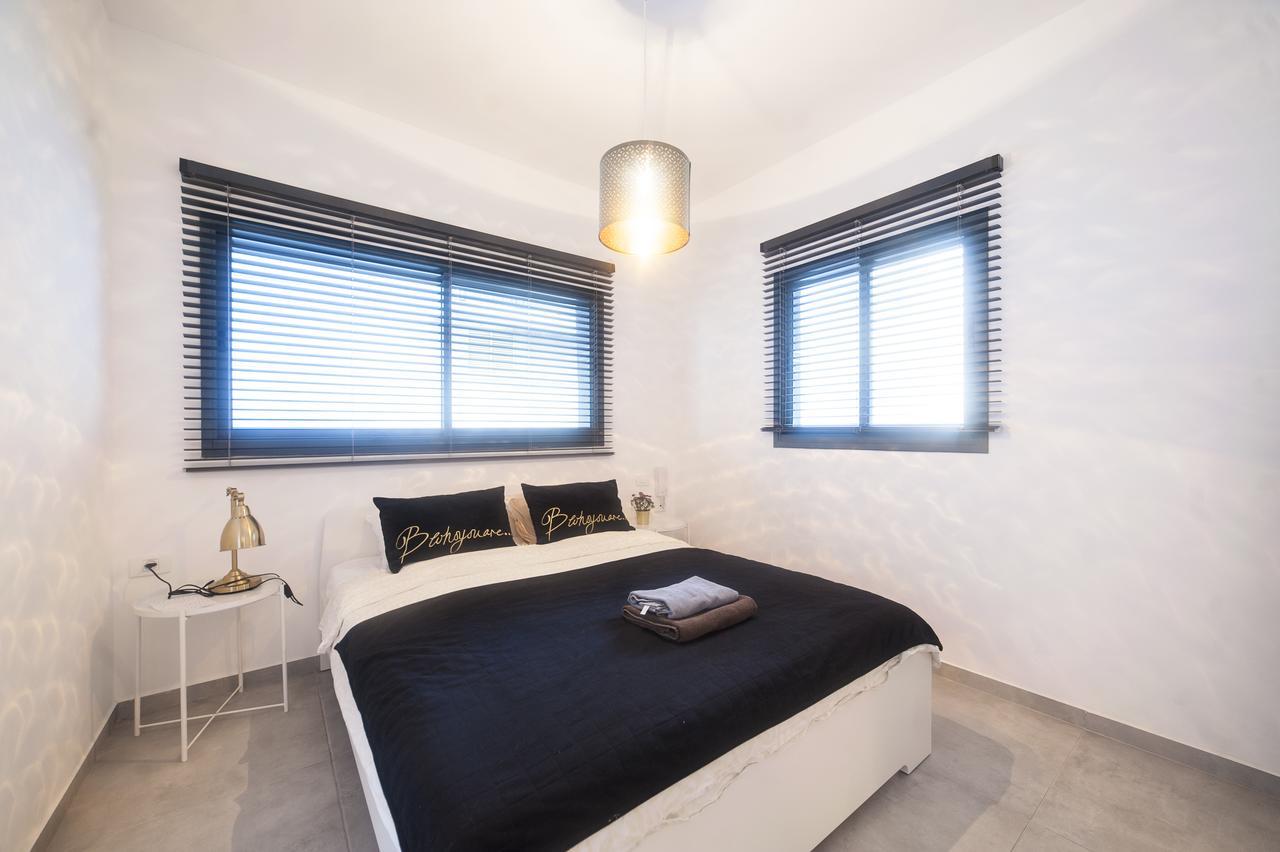 Luxury 2 Bedrooms Apartments Rothschild + Balcony Tel Aviv Buitenkant foto