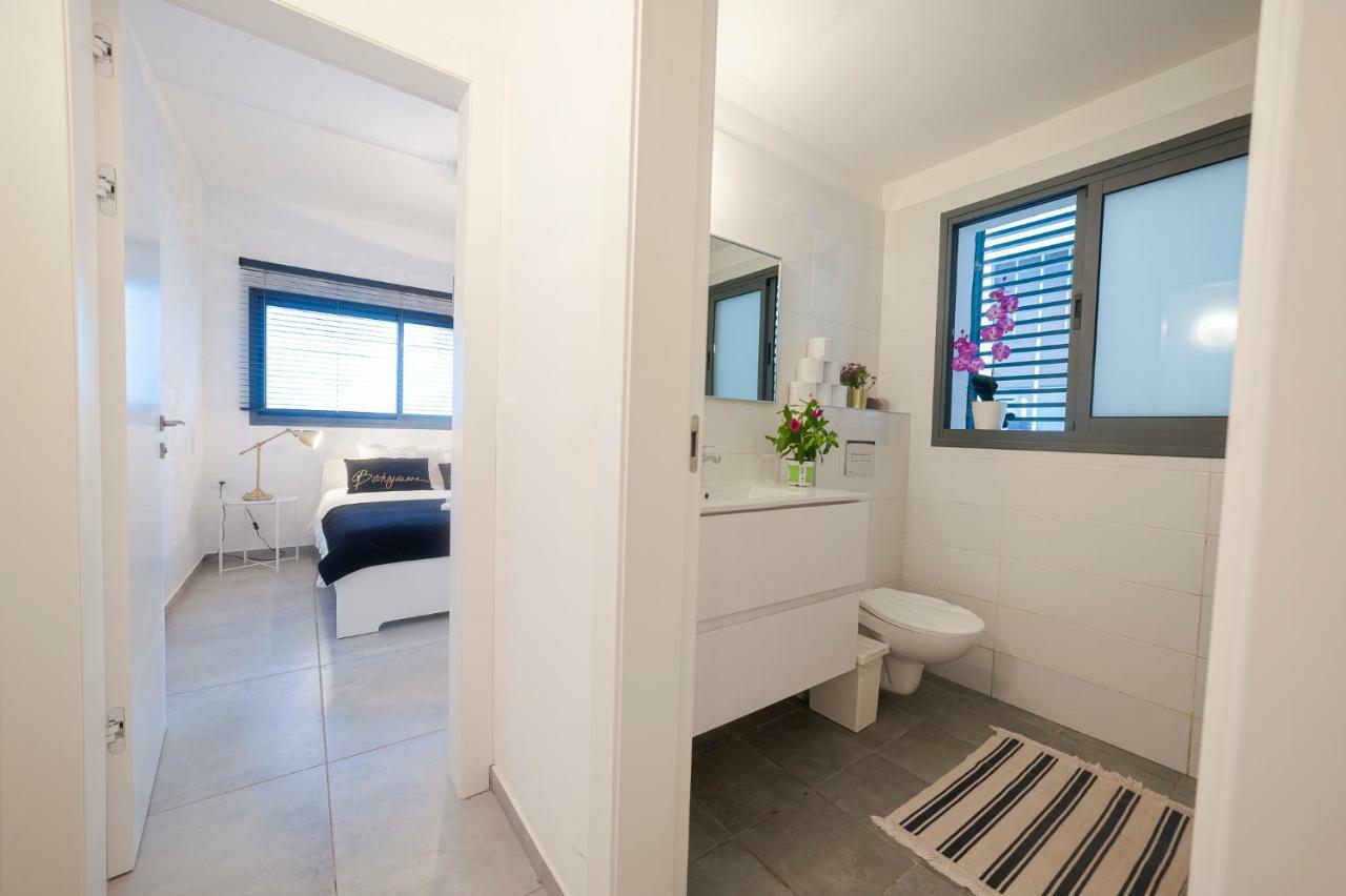 Luxury 2 Bedrooms Apartments Rothschild + Balcony Tel Aviv Buitenkant foto