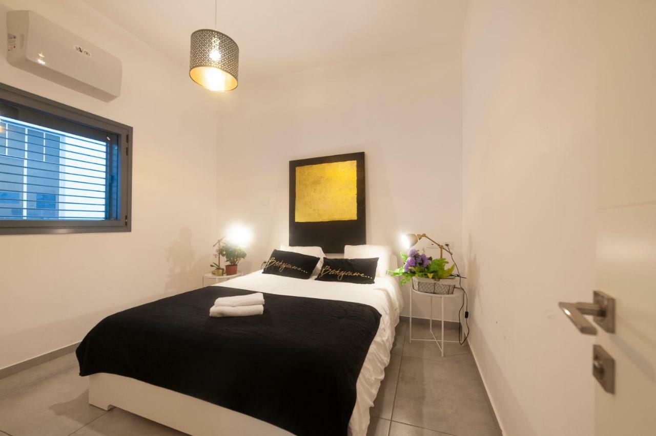 Luxury 2 Bedrooms Apartments Rothschild + Balcony Tel Aviv Buitenkant foto