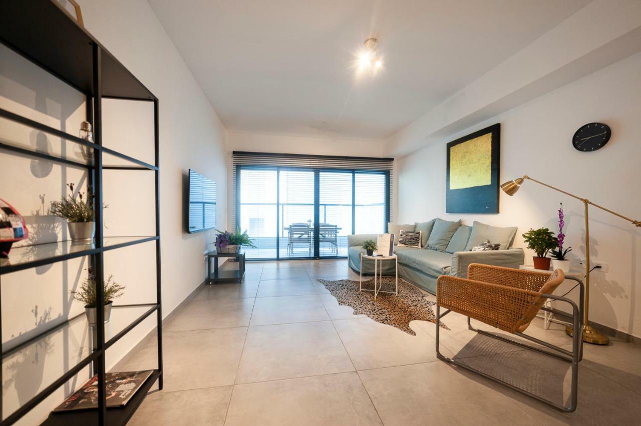 Luxury 2 Bedrooms Apartments Rothschild + Balcony Tel Aviv Buitenkant foto