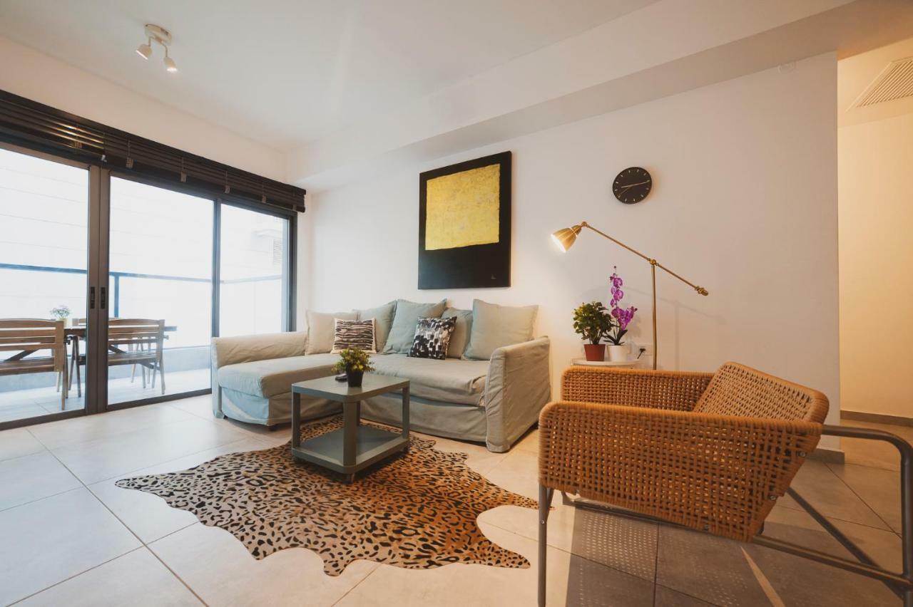 Luxury 2 Bedrooms Apartments Rothschild + Balcony Tel Aviv Buitenkant foto