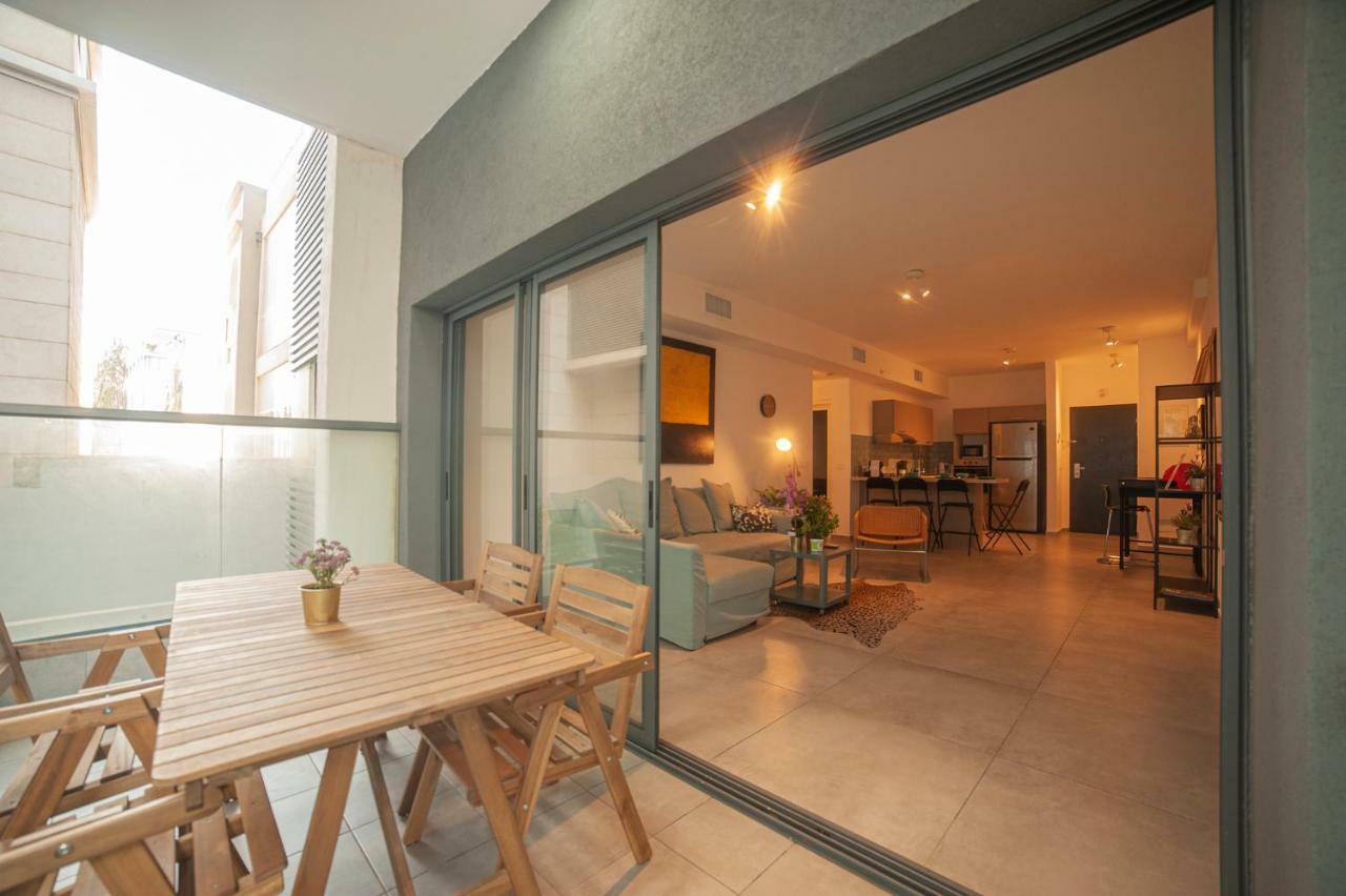 Luxury 2 Bedrooms Apartments Rothschild + Balcony Tel Aviv Buitenkant foto