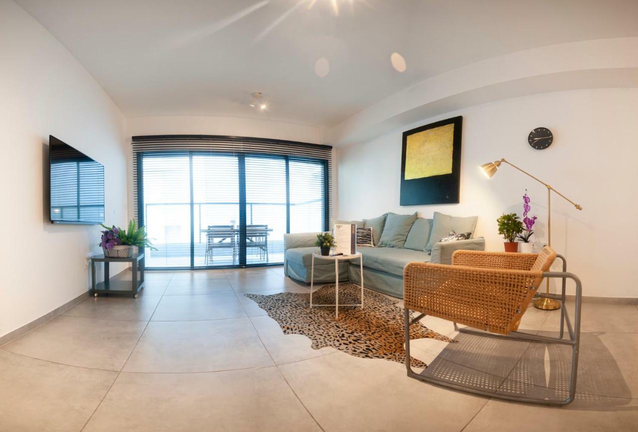 Luxury 2 Bedrooms Apartments Rothschild + Balcony Tel Aviv Buitenkant foto